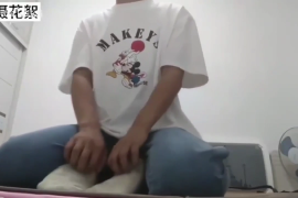 Q896初中 (720p)